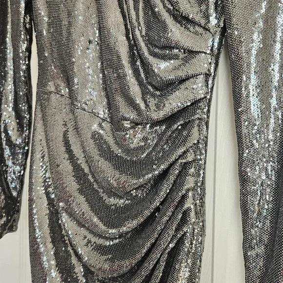 Dress the Population Emilia Sequin Long Sleeve Dress Womens Gray Size M
